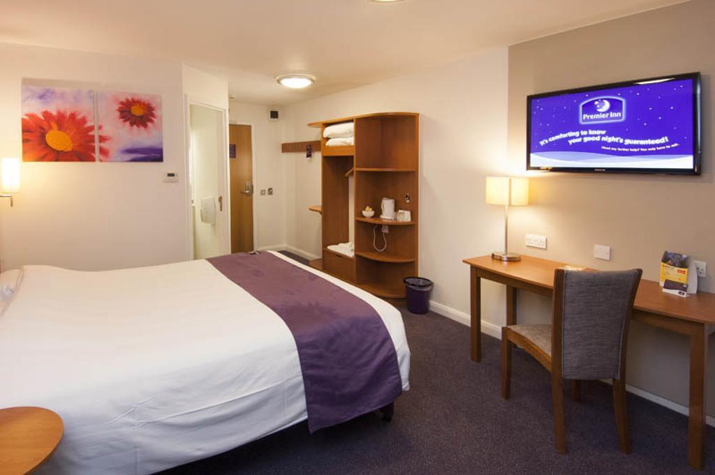 Premier Dock Hotel 3*